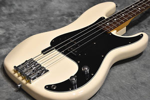 Fender Japan PB70-70US Modified Olympic White 1999 E-Bass
