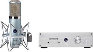 AKG Perception 820 Multi-Pattern Large Diaphragm Tube Condenser Microphone