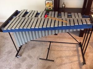 Vintage Vibraphone With 2 Sets Of  Mallets.