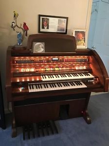 Lowery Century Organ