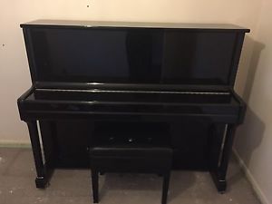 Black High Gloss Piano