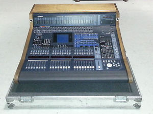 Yamaha DM-2000 V2 96 channel Digital Console w/ Meter Bridge