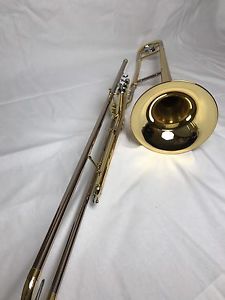Yamaha YSL‑354V Series Valve Trombone. Mint Condition