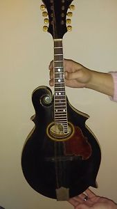 1905-1906 The Gibson Mandolin