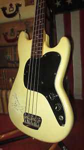 Vintage 1978 Fender Musicmaster Bass Electric Bass Guitar Plays & Sounds Great