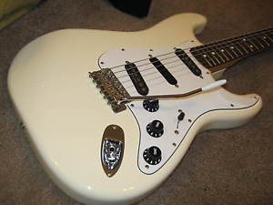 Fender Ritchie Blackmore Stratocaster Guitar, MIM, W/GigBag
