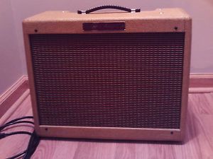 Victoria 20112 t guitar amplifier