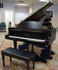 Yamaha CFIII Concert Grand Piano