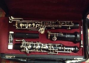 musical instrument oboe