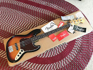 FENDER Classic Series 60s Jazz Bass 3-Color Sunburst 1963 RI MIM Made In Mexico