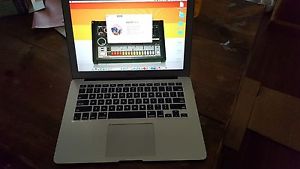 "MacbookAIR" MPC Studio.2x Mackie MR8 8in pwr studio Monitors, Komplete audio 6