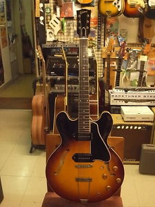 Gibson Memphis Electric Guitar E