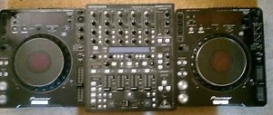 Pair CDJ 1000 + behringer DDM4000