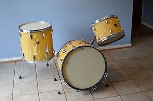 Vintage Gretsch 60's Round Badge "Name Band" Gold Satin Flame 13-16-20 Drum Set