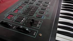 CRUMAR BIT 99 vintage analog synth perfect working