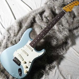 Fender Japan Classic 60s Stratocaster Ocean Turquoise Metallic From Japan #A22