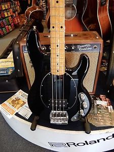 Music Man Stingray Bass Black Birds Eye Maple Neck Pre-Owned