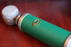 Blue Kiwi Condenser Cable Professional Microphone