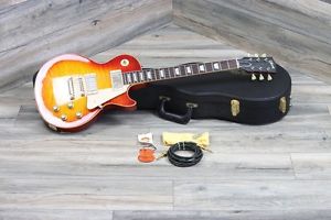 WOW! CASE QUEEN! 2001 Gibson Les Paul Custom 1960 Custom Shop Reissue OHSC FLAME