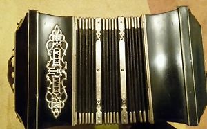 Bandoneon ELA mit original abschließbarem Koffer