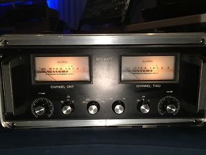 ALTEC 9440 A   800 Watt Professional Power Amplifier