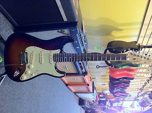 Used Fender American Deluxe Strat