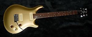 * PATRICK EGGLE BERLIN - rare Goldtop / P90 pickups - British boutique guitar *