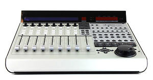 Mackie MCU PRO DAW 8-Channel Universal Mix Control Surface USB