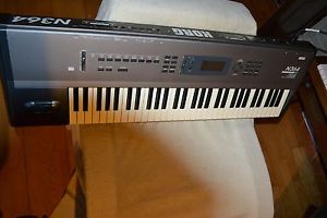 Korg N364 workstation .Little sister of the N264.  Comes with factory disk.