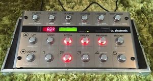 TC Electronic G System w/Flight Case!