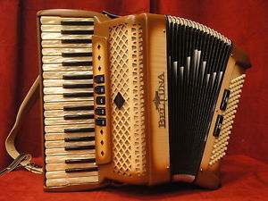 NEW Beltuna Piano Accordion Studio III Cappucino LMM 96 Made in Italy