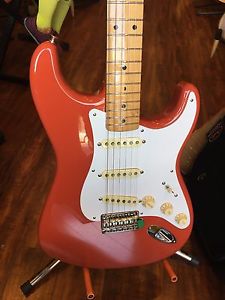 Fender Classic Series '50s Statrocaster Electric Guitar Fiesta Red