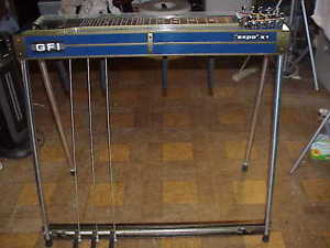 FANTASTIC GFI EXPO X1 3 PEDAL 4 KNEE LEVER BLUE STEEL GUITAR WITH CASE MINTY