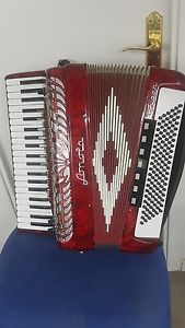 AKKORDEON Sonola 120 bass