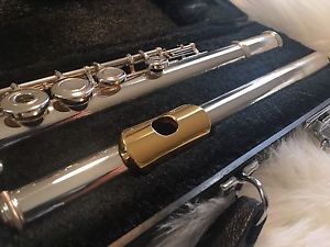 YAMAHA 385II INTERMEDIATE FLUTE W/ 24K GOLD PLATED LIP PLATE & SILVER HEADJOINT