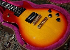 Gibson Les Paul Studio Lite Cherry 1995, Electric guitar, a1123