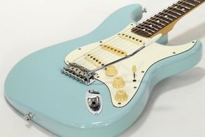 Fender USA Yngwie Malmsteen Stratocaster MOD Sonic Blue/R E-guitar FreeShipping