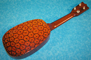 Kamaka Painted Pineapple Ukulele Vintage Original   " Holy Grail " Kamaka !!