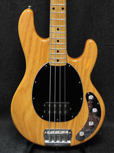 MUSIC MAN Sting Ray 2012 E-Bass