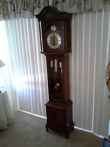 Black Forest Grandmother Clock / Tempus Fugit one owner C. 1965 ARIZONA PICKUP