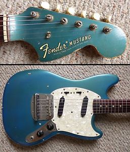 VINTAGE 1972 FENDER MUSTANG LAKE PLACID BLUE 1973 1971 1970 1969
