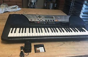 yamaha psr-340 touch response keyboard bundel