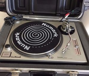 Technics SL1200 MK2 DJ Turntable Direct Drive quartz + Heavy Duty CASE + Stanton