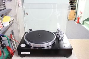 YAMAHA GT-750 Used Turntable Serviced 1985