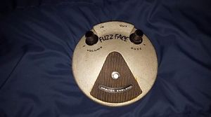 1966 Arbiter Fuzz Face with DEMO.  Works - beautiful fuzz