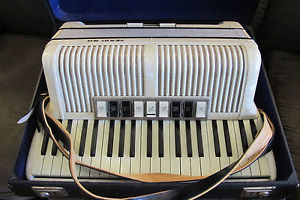 HOHNER Verdi III M Full Sized Accordion, Made In Germany