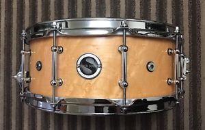 DW Collector's Exotic 5.5"x14" Super Solid Birds Eye Maple Snare Drum 3/4" Thick