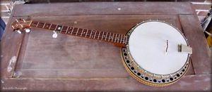 Banjo 5 string unknown maker probably a Liberty Banjo co. neck