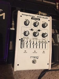 Moog mf-105 MuRF lunar white wash
