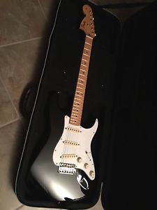 Fender Jimi Hendrix Stratocaster W/Lindy Fralin Pickups And Hardshell Case